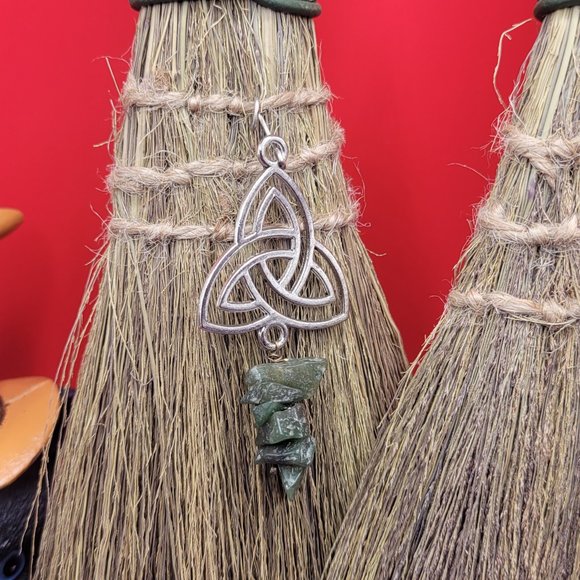 Witch Green Aventurine Triquetra Charm Broom - Picture 8 of 8